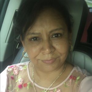 Meet your Posher, Angelica